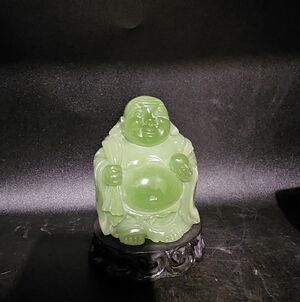 Vintage Faux Jade OrnateUnique‎ Vintage Jade Green Buddha Sculpture